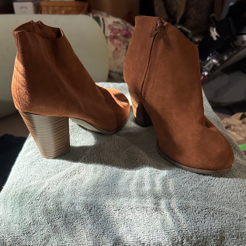 Old Navy Tan Ankle Booties